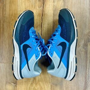 Nike Pegasus 30 Size 8 running shoe